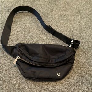 Lululemon Athletica Black Belt Bag Sleek Design
